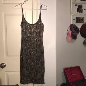 Sparkly 1920’s style mini dress.
